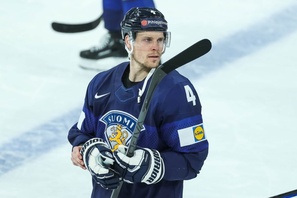 Kolmen kullan mies Leijonien MM-kapteeniksi Kolmen kullan mies Leijonien MM-kapteeniksi