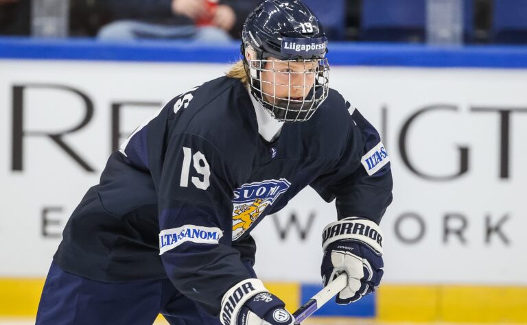 Konsta Heleniukselta jää Nuoret Leijonat välistä – tätä se tarkoittaa