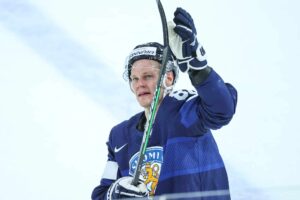 Kultaleijona muutoksen äärellä – yksi aikakausi pysähtyy merkittävään päätökseen