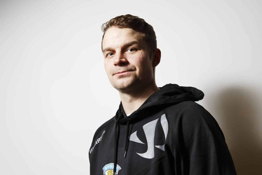 HS: Janne Pesonen rikkoi hiljaisuuden – näin NHL-yllätys paljastui