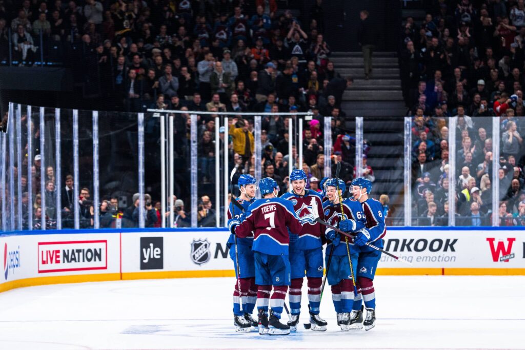 Artturi Lehkosen rinnalle AHL:n pistehirmu – Colorado odottaa läpimurtoa Artturi Lehkosen rinnalle AHL:n pistehirmu – Colorado odottaa läpimurtoa