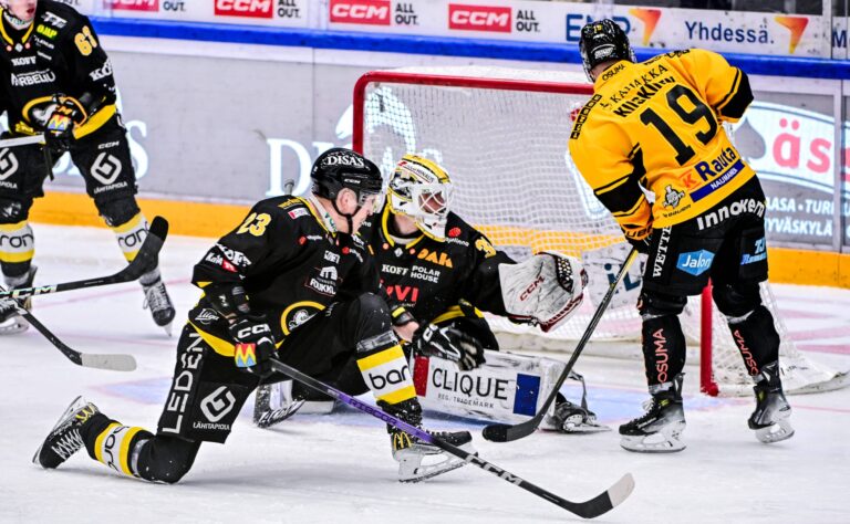Nuoren Leijonan valinta pakotti Liiga-seuran toimimaan