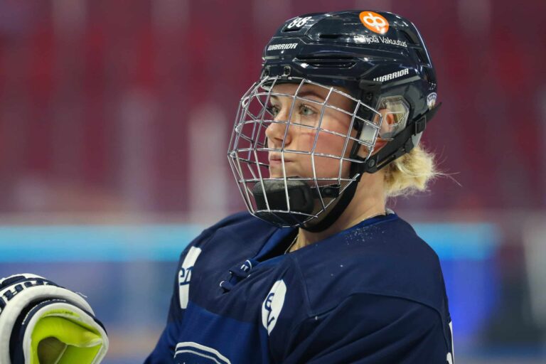 Mahtavaa! Naisleijonille MM-kisojen avausvoitto – katso kaikki maalit!
