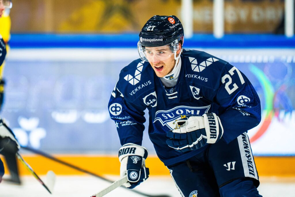 Nyt se on varmaa – Leijona-hyökkääjä palaa SHL:ään jättisopimuksella Nyt se on varmaa – Leijona-hyökkääjä palaa SHL:ään jättisopimuksella