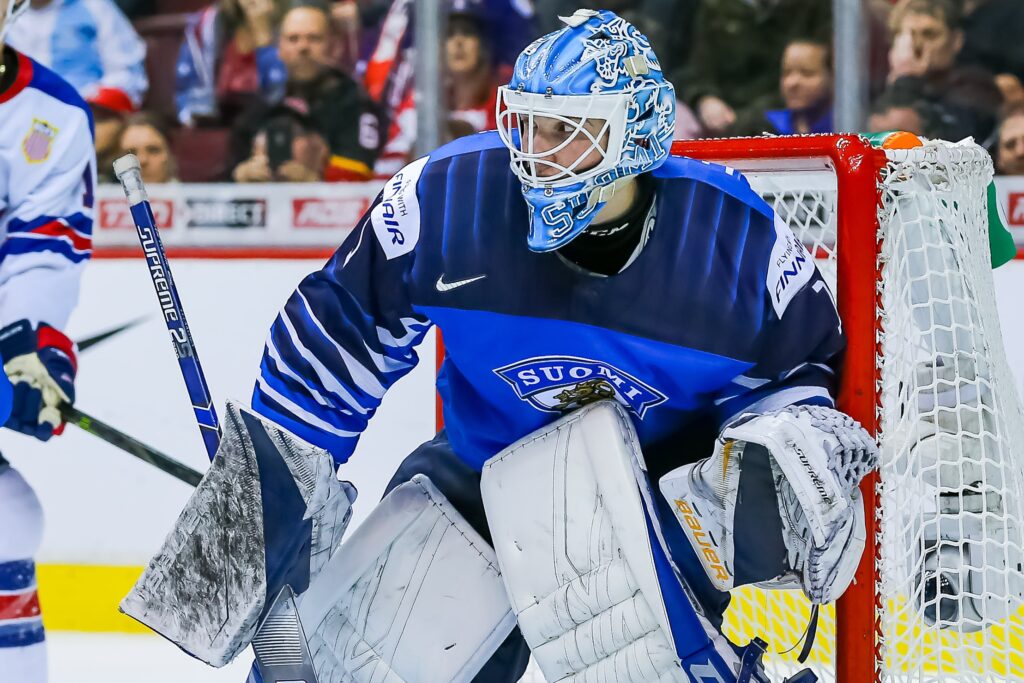 Nyt ladataan paineita suomalaisvahdille – muuttaako NHL-seuran ratkaisu kaiken?