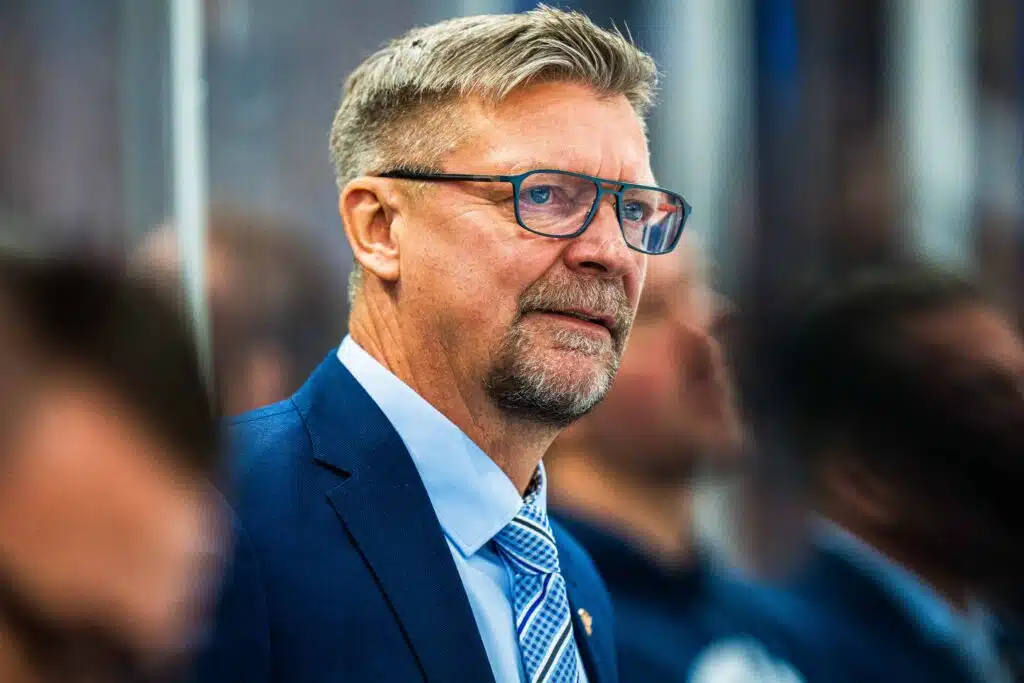 Uskomattomia käänteitä – Jukka Jalonen nosti Italian pääsarjaan