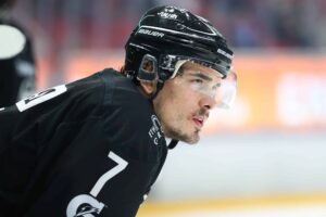 Vankilatuomio nostettiin pöydälle – nyt Liigan kohutilanne saa uuden käänteen