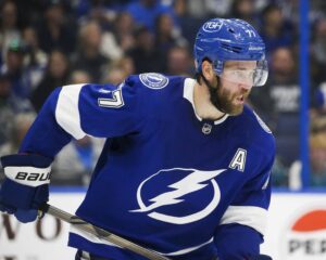 Ruotsin supertähti jättäytyy sivuun – syy mysteeri, ajoitus herättää huolen