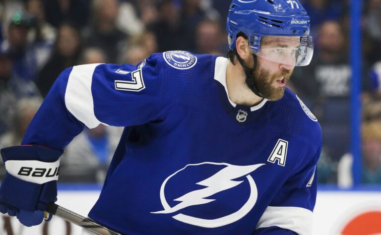 NHL:n supertähti rikkoi harvinaisen rajapyykin – Tre Kronorin kivijalka teki historiaa