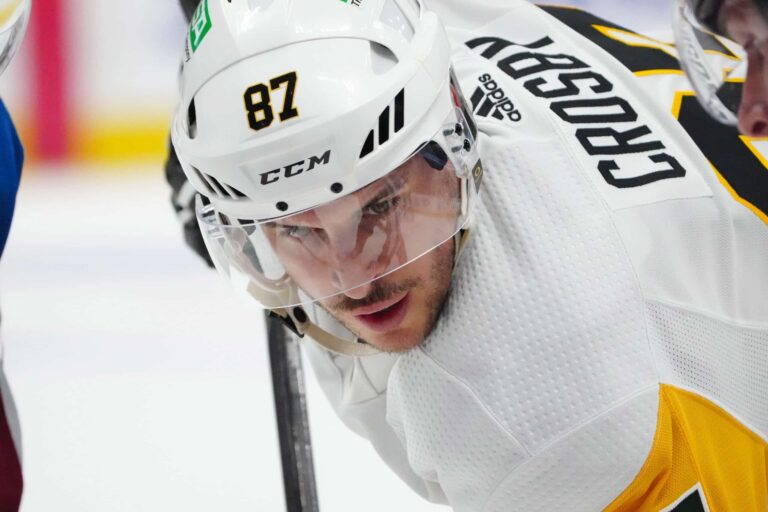 NHL:ssä muhii siirtopommi – yksi kaikkien aikojen tähdistä Patrik Laineen rinnalle?