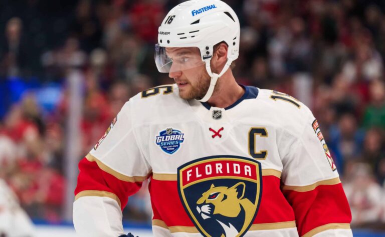 Aleksander Barkovin saavutus järisyttää – huima yhteys NHL-legendaan