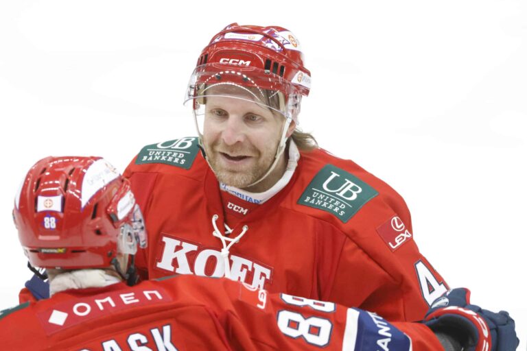 Ovi raollaan – Kultaleijona Leo Komarovilla loistava tilaisuus