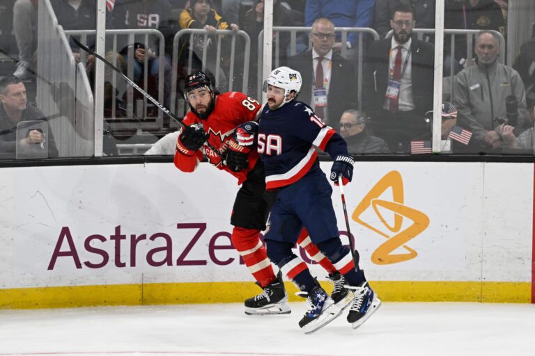 Yhdysvaltain maajoukkuetähti koki kovia NHL:ssä