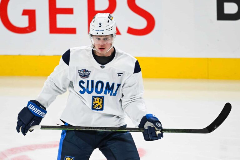 Leijona-puolustaja myynnissä? – NHL-seurasta kovia väitteitä