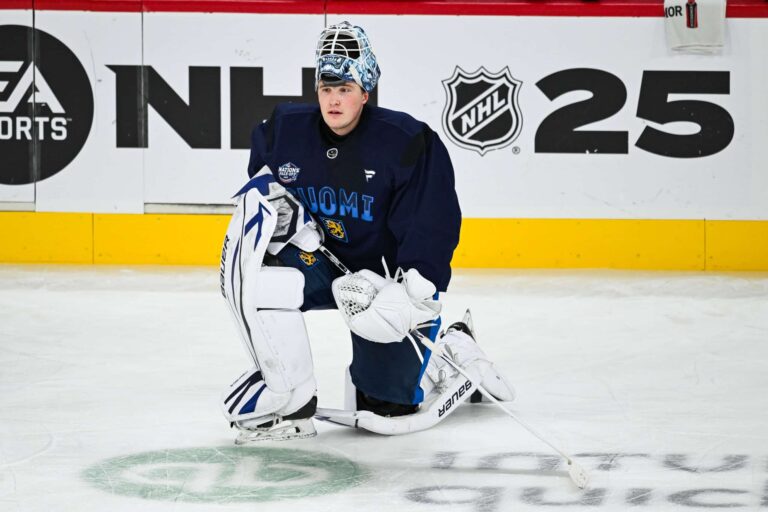 NHL:n suomalaistähti joutuu väistymään supertähden tieltä?