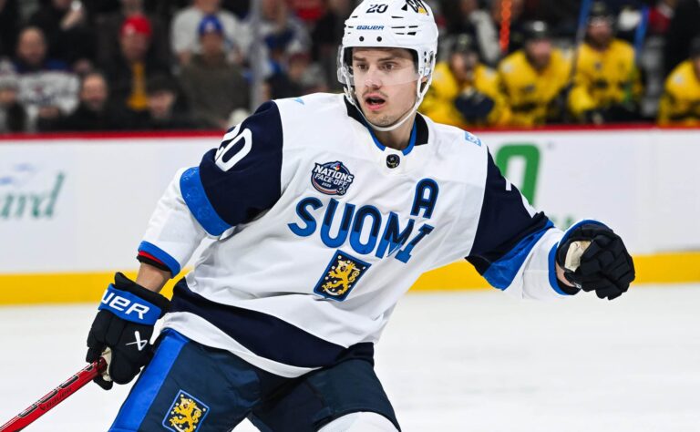 Sebastian Aho säkenöi – Carolinalle mahtava voitto