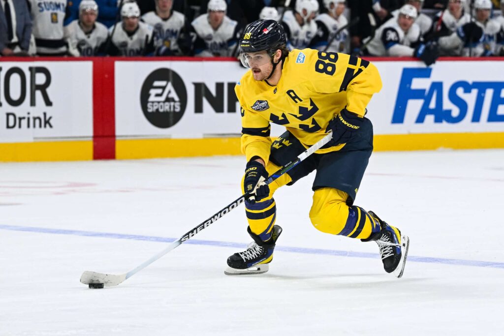 Ruotsin odotus palkittiin – NHL:n maalikone hyppää kehiin puolivälierässä Ruotsin odotus palkittiin – NHL:n maalikone hyppää kehiin puolivälierässä