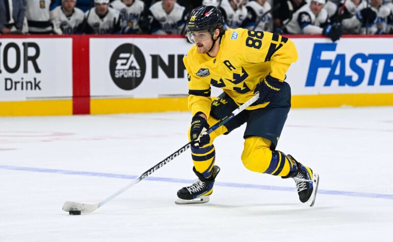 Ruotsin odotus palkittiin – NHL:n maalikone hyppää kehiin puolivälierässä