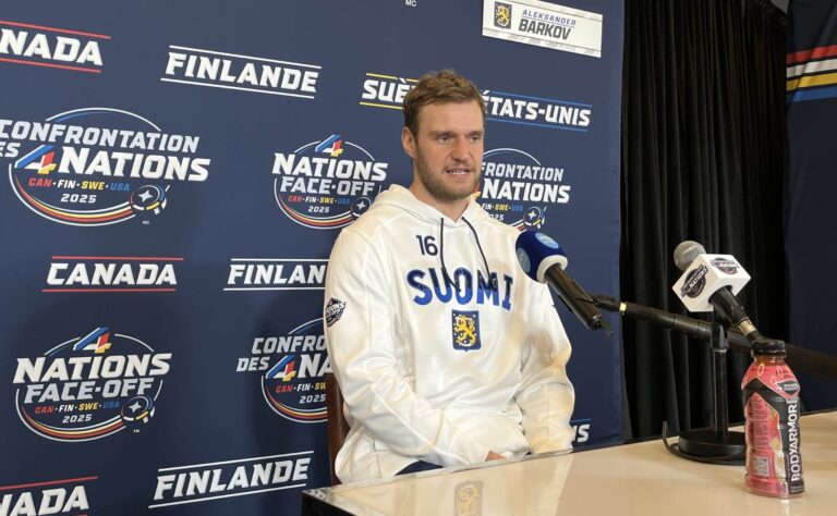 Leijonissa tilaa kahdelle NHL-hyökkääjälle – tuleeko Aleksander Barkov tai Mikko Rantanen?