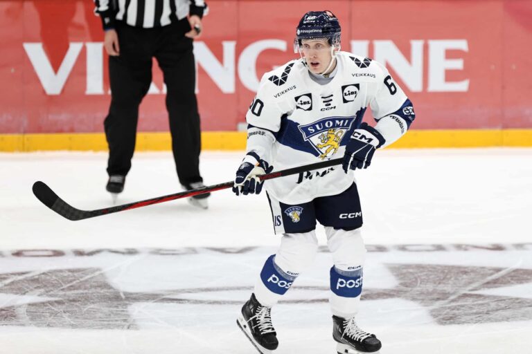 Tämä tuli puskista – suomalaistykille elämänsä tilaisuus NHL:ssä