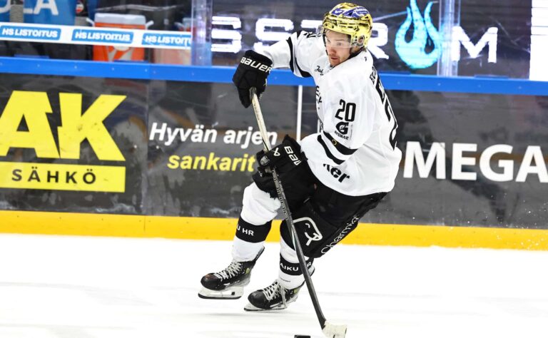 Suomalaiskomeetta NHL:ään – kovat näytöt tiskiin