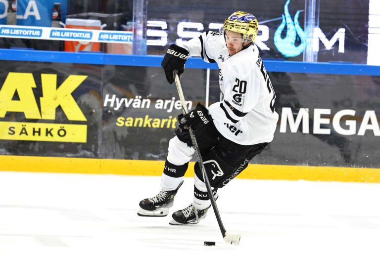 Suomalaiskomeetta NHL:ään – kovat näytöt tiskiin