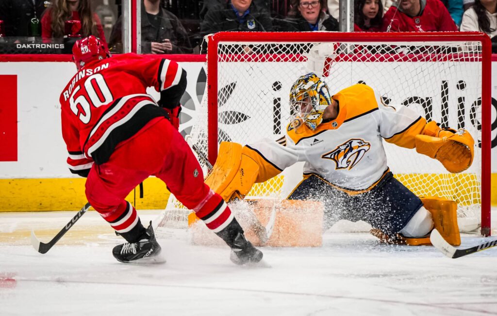 Voiko tämä pitää paikkaansa? – Juuse Saros huhumyllyn ytimessä