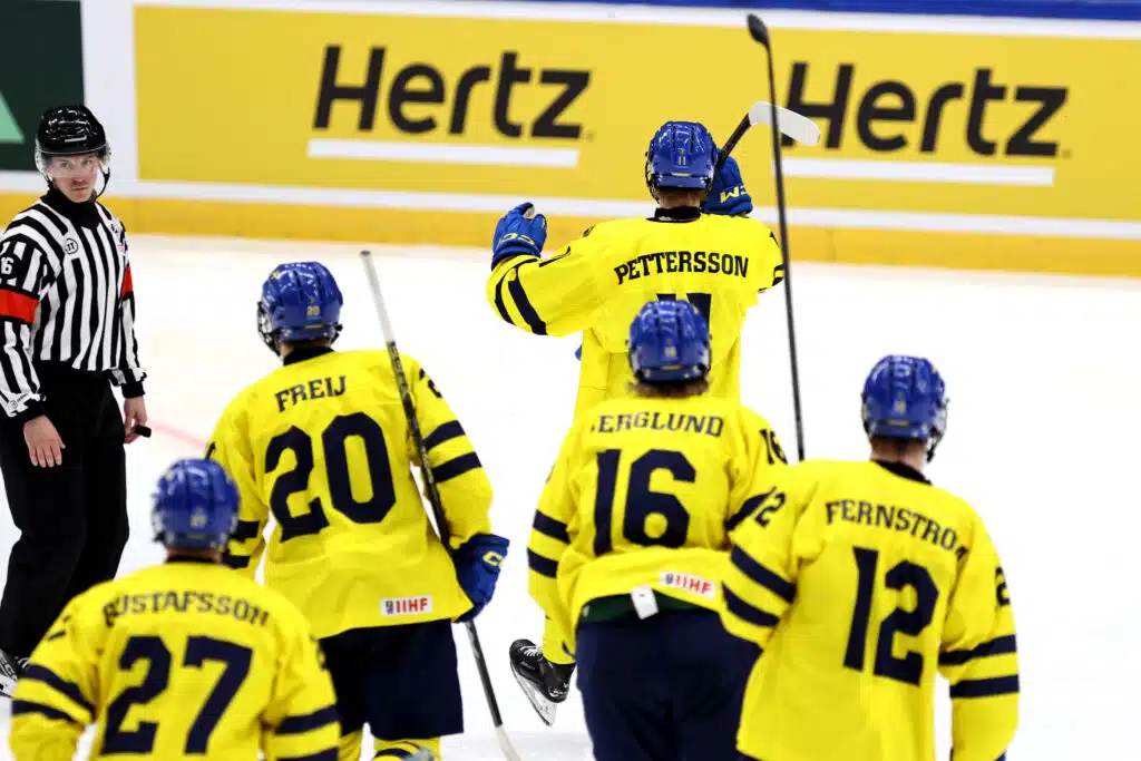 Ruotsi murskasi Sveitsin – Pikkuleijonille opittavaa