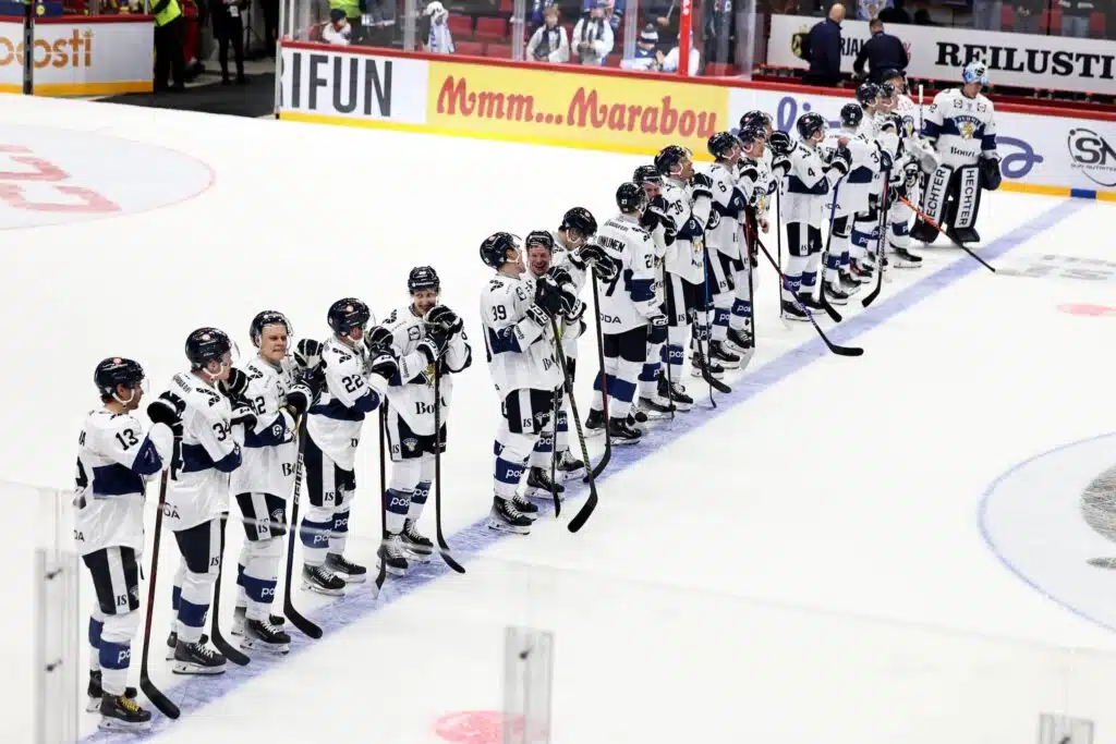 Näkökulma: Leijonien ”Big Brother” jatkuu ja pyöröovet käyvät tiiviisti