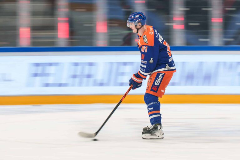 Leijonat joutuivat reagoimaan – hurjavireinen pistelinko irti