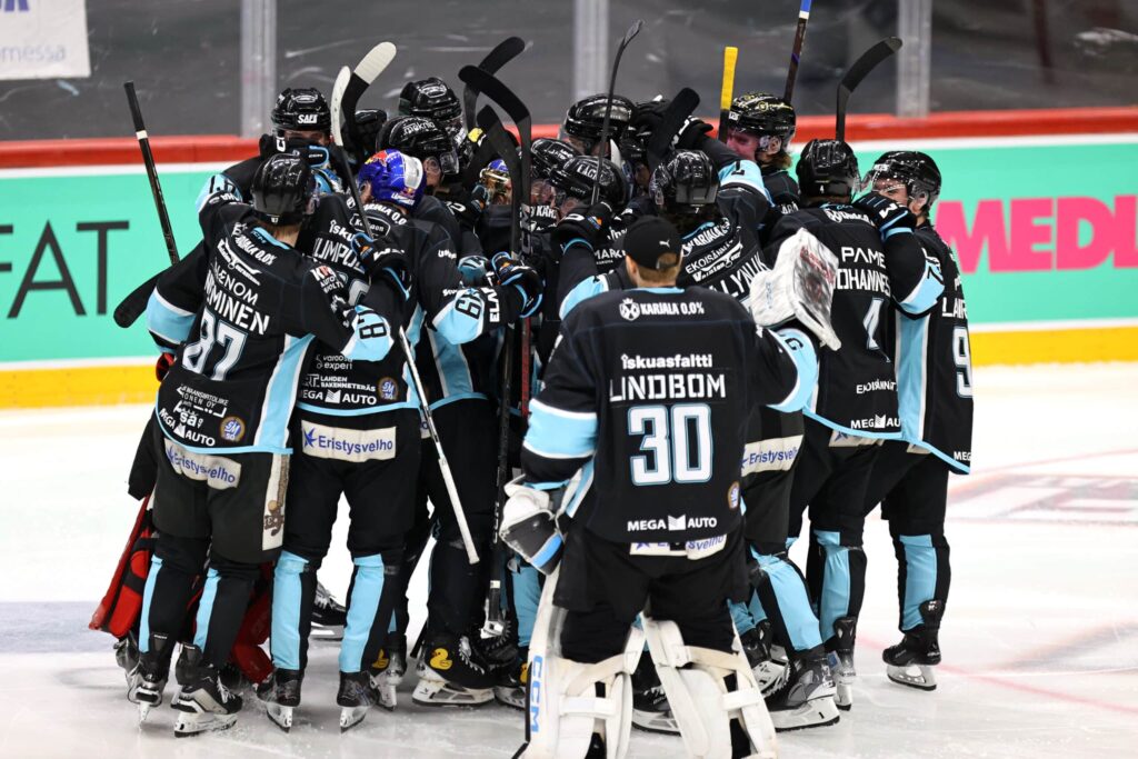 Ruotsalaisosaamista Liiga-seuraan – noustaanko tällä suosta?
