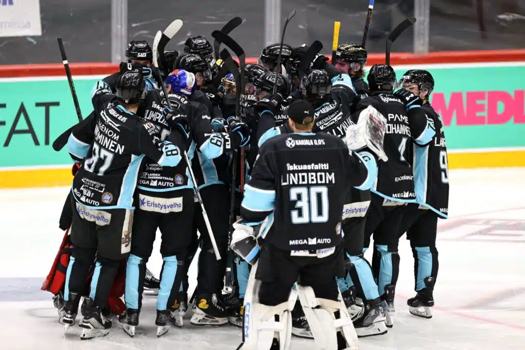 Ruotsalaisosaamista Liiga-seuraan – noustaanko tällä suosta?