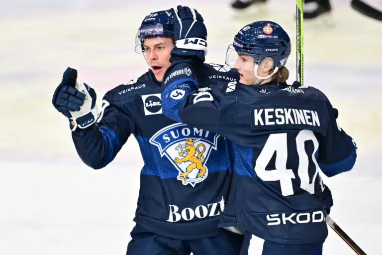 Leijona löysi tiensä Liigaan – näytöt isketty pöytään
