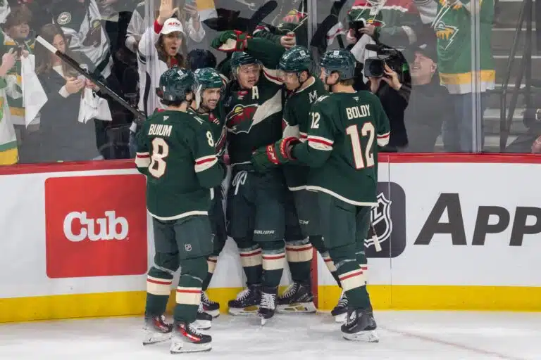 Ruotsalaistähden päätös voi muuttaa kaiken – NHL-seura sai yllättävän helpotuksen