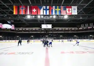 IIHF:stä kuuluu kummia