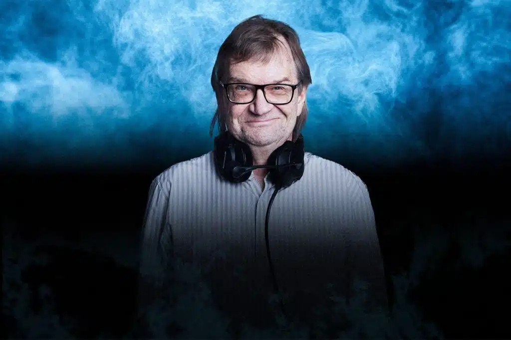 Sinivalkoinen leijonaääni Antero Mertaranta hiljenee