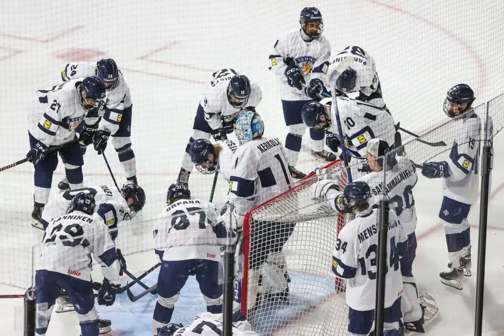 MM-järkytys ei peittänyt onnistujia – kolme Pikkuleijonaa palkittiin