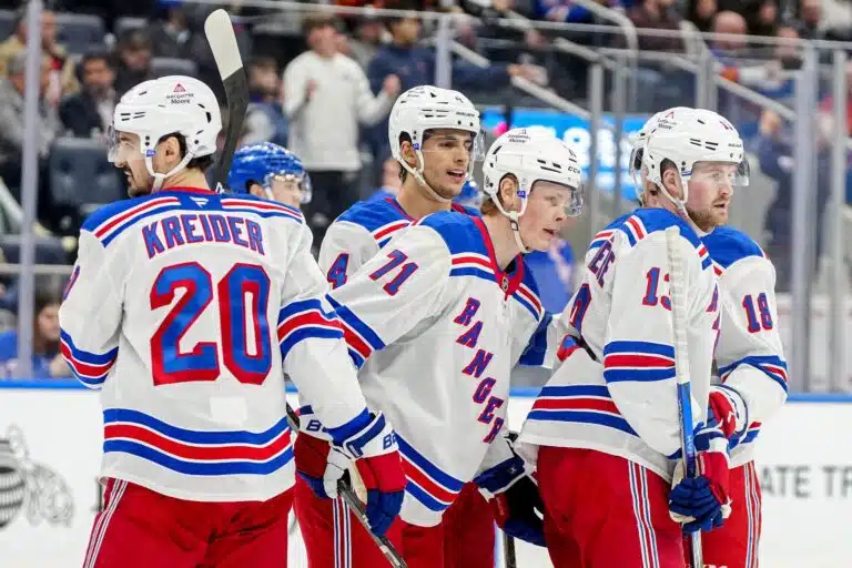 Jälleen yksi NHL-tähti Leijoniin – sopimus katkolla
