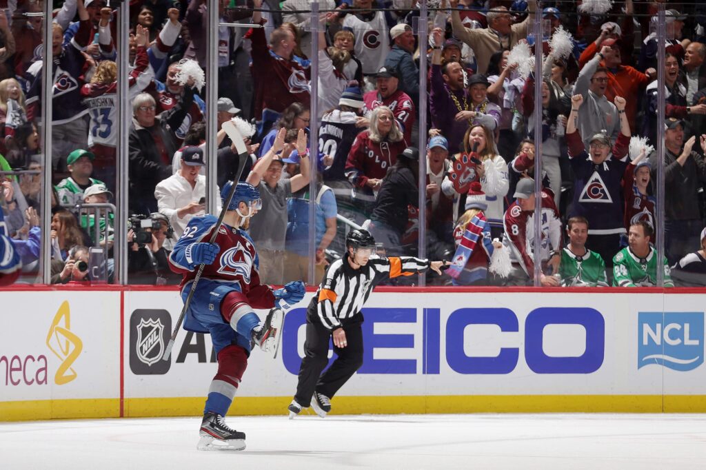 NHL: Ruotsalaislegenda pudotti hanskat entisen Liiga-tähden kanssa – törmäsi sitten kielimuuriin