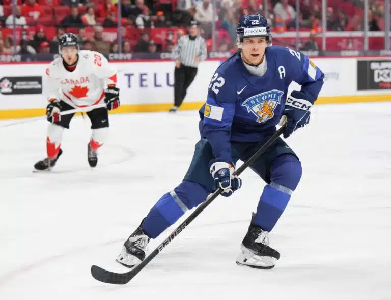 Neljä suomalaista finaalissa – Nuorten Leijonien bileet taattu