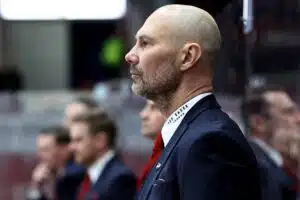 IL: Nuorten Leijonien valmentaja teki valintansa – Liigassa hierotaan käsiä