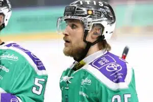 Läpimurtopelaaja jätti Liiga-seuran – Raipen metodit herättivät huomiota