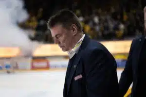 Liigassa jysähti yllätys – Raimo Helminen myönsi kylmän tosiasian