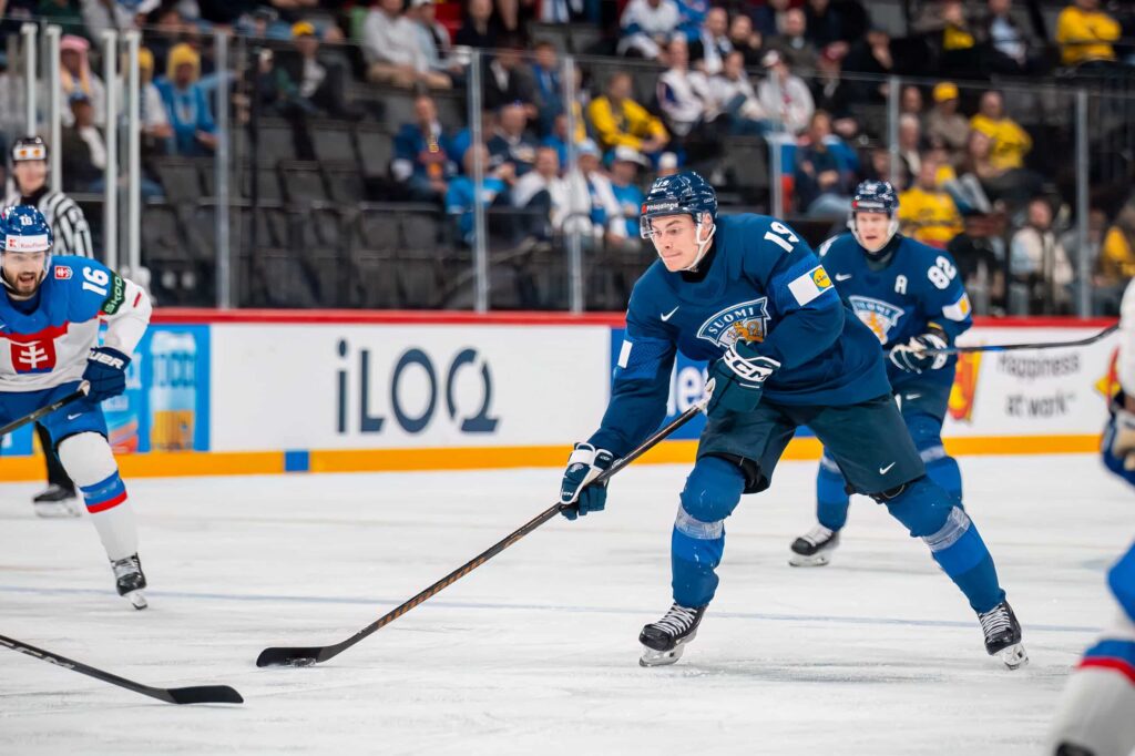 Leijonien Waltteri Merelä – ”Hemmetisti harmittaa” Leijonien Waltteri Merelä – ”Hemmetisti harmittaa”