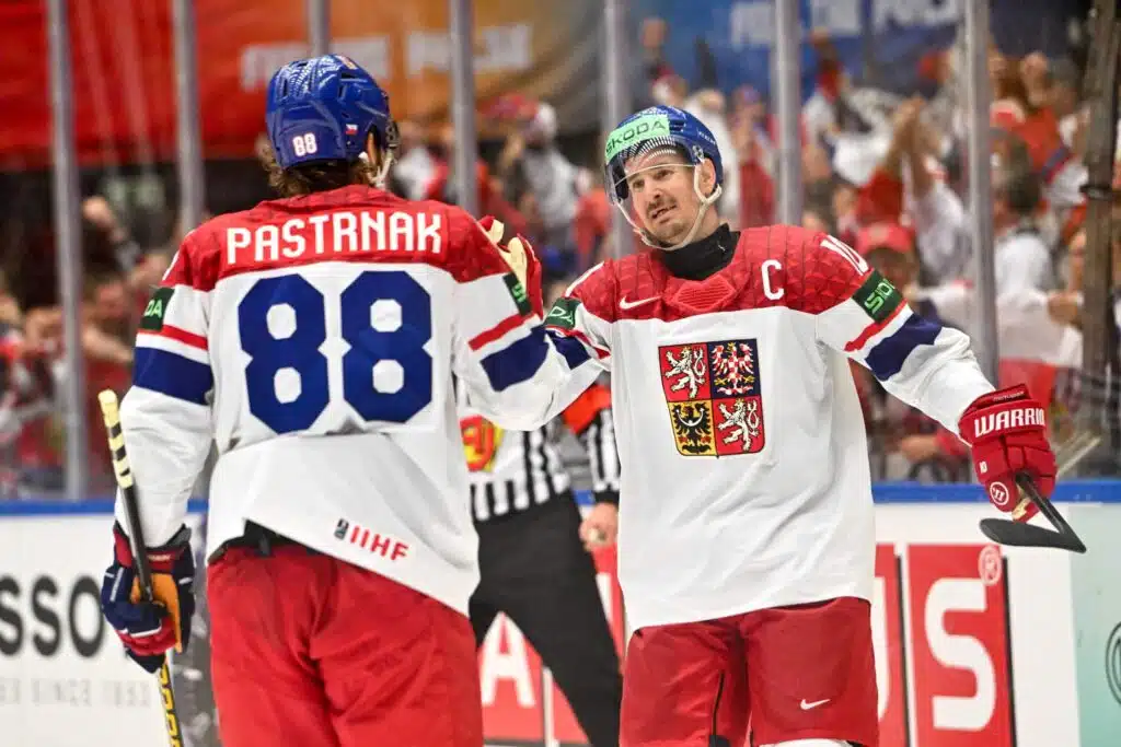 Tshekki luottaa tuttuun runkoon Pastrnakin johdolla – riittääkö leveys?