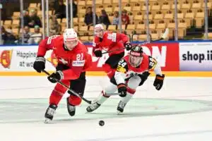 Olympialaisissa loukkaantunut tähti uuteen toimenpiteeseen – NHL:seuralle lunta tupaan