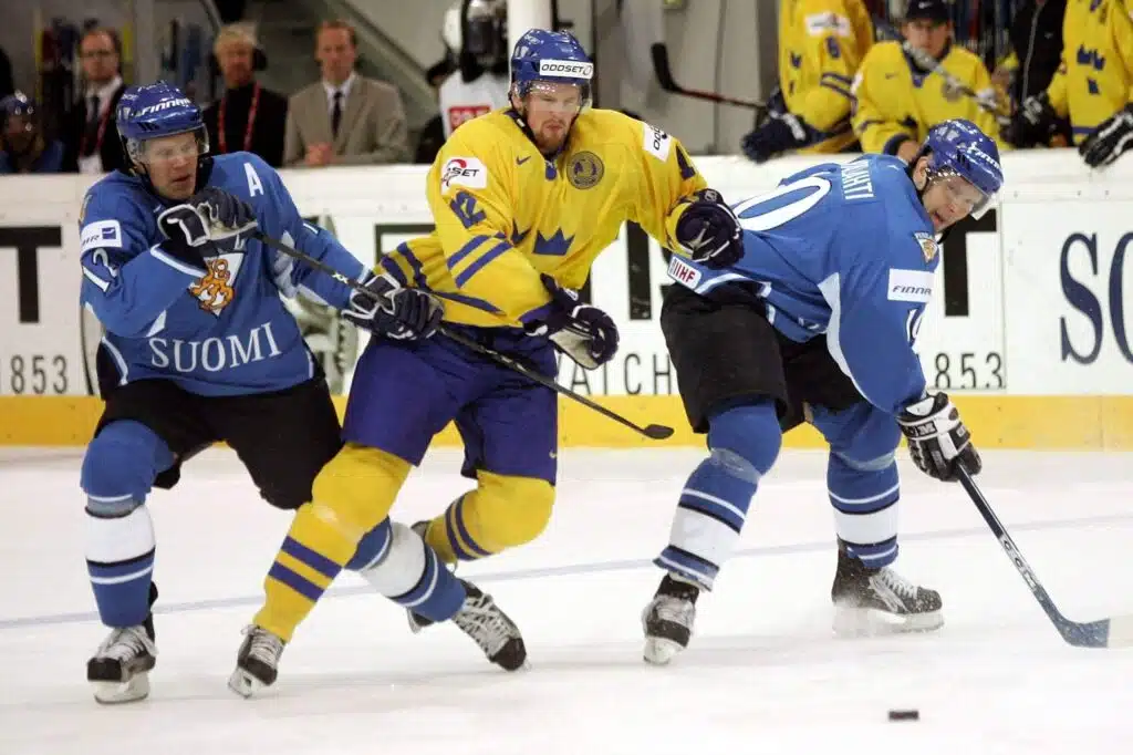 Jere Karalahti ottaa iskut vastaan – syksyllä edessä elämänsä koitos