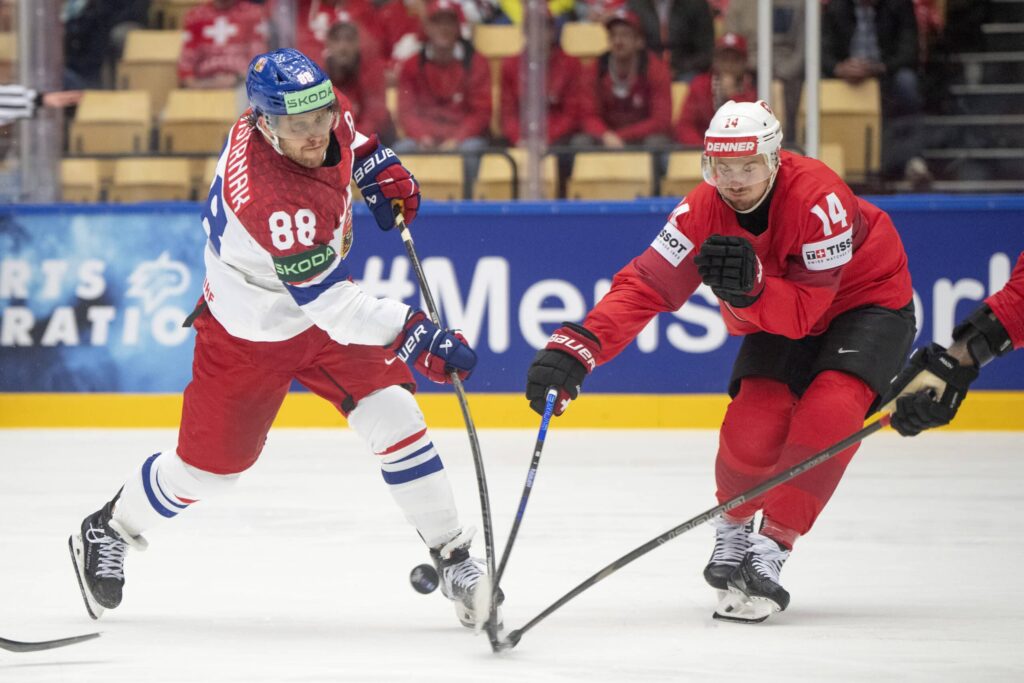 NHL-tähdeltä täystyrmäys MM-kisoille NHL-tähdeltä täystyrmäys MM-kisoille