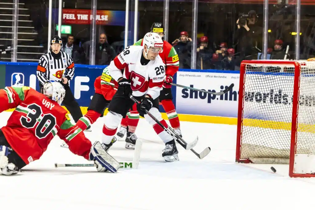 Sveitsi murjoi Unkarin – Latvia puski Slovakian ulos jatkopeleistä