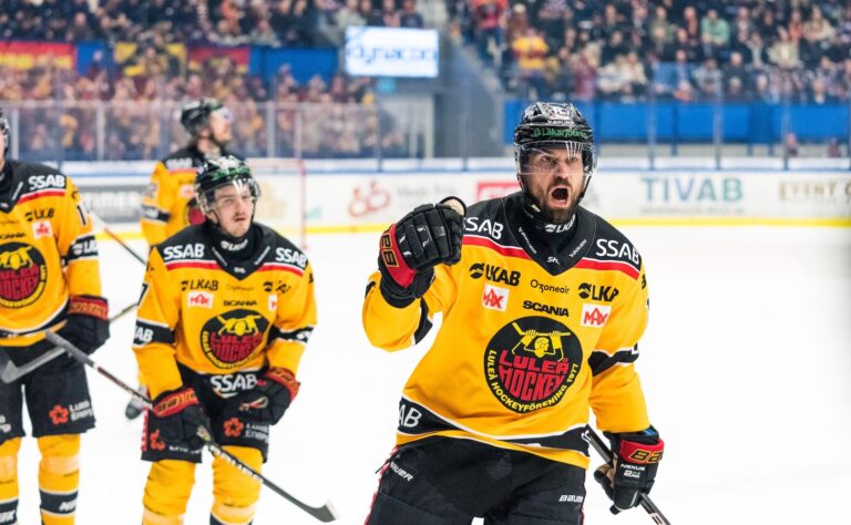 Suomalaisilta täysosuma SHL:ssä – jäällä ja katsomossa roihusi